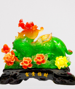 Tỳ Hưu Phong Thủy Xanh Tọa Hoa Mẫu Đơn
