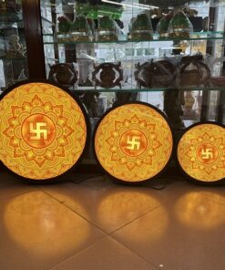 Đèn Hào Quang Tranh Trúc Chỉ Chữ Vạn