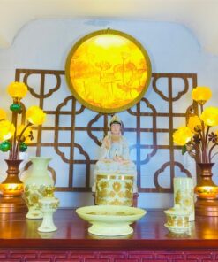 Bộ Đồ Thờ Phật Men Vàng Ngà
